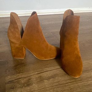 Steve Madden Black Suede Cut-out Ankle Boots Rookie Boots Chunky Block Heel 9.M